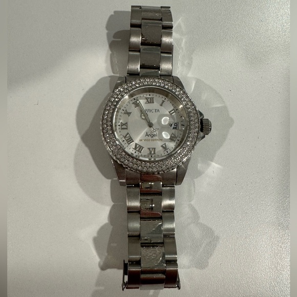 Invicta Accessories - silver invicta watch